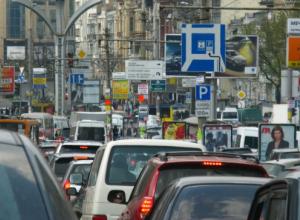«Повылазили»: осенью киевляне снова сели за руль