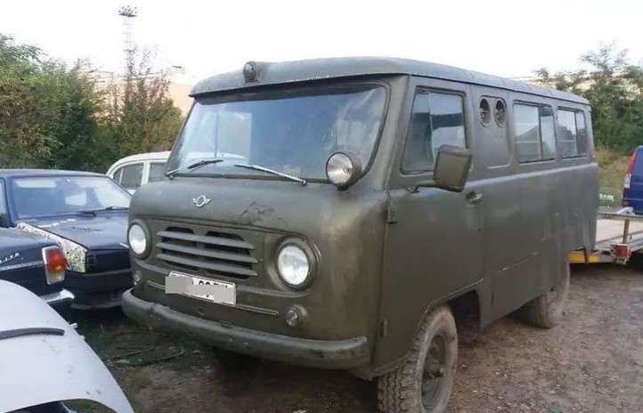 В Украине продается раритетная Буханка - УАЗ-450А