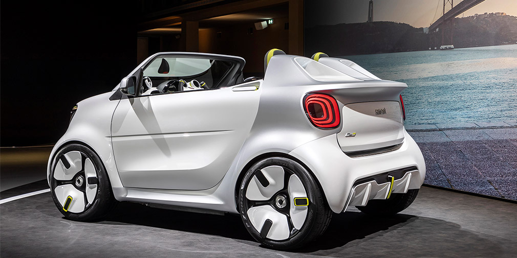 Smart представил электрокар без крыши и боковых стекол