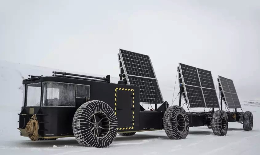 Внедорожник из пластиковых бутылок поедет покорять Антарктиду