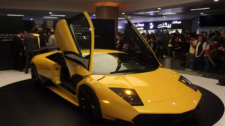 Иранцы построили точную копию Lamborghini Murcielago (Фото)