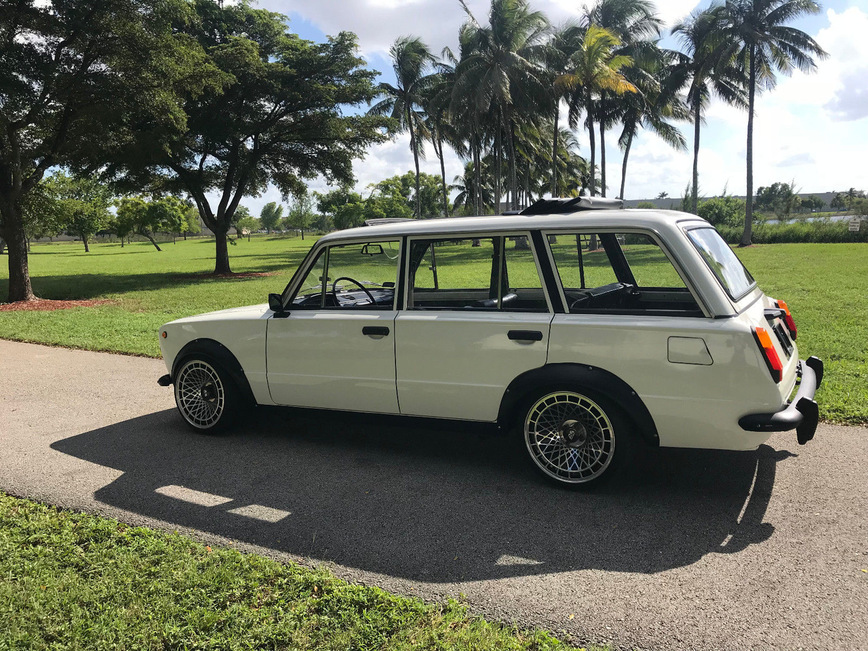 Как продать старые «Жигули» за 8 тыс. долларов