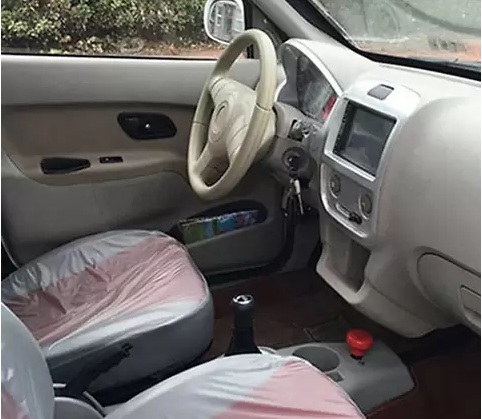 Украинец продает электрический Mercedes по цене «Нивы»