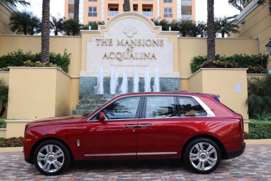 В Майами раздают Rolls-Royce и Lamborghini в качестве подарков