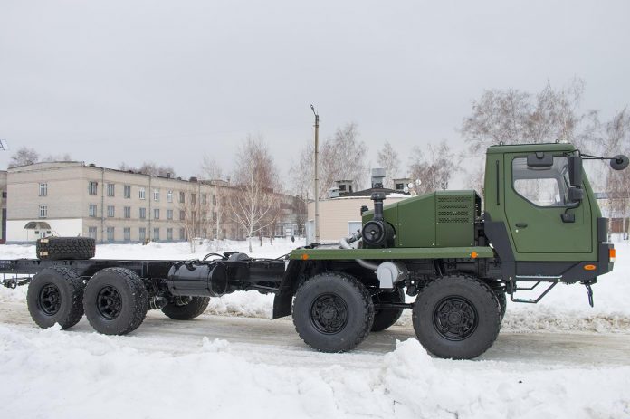 «АвтоКрАЗ» порадовал военных новой моделью