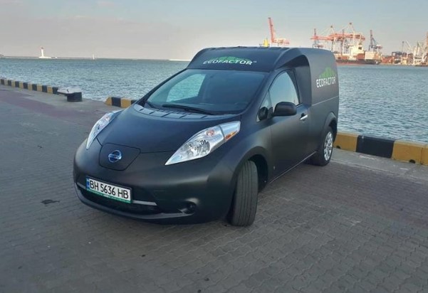 Вот что можно сделать из Nissan Leaf в Украине (фото)