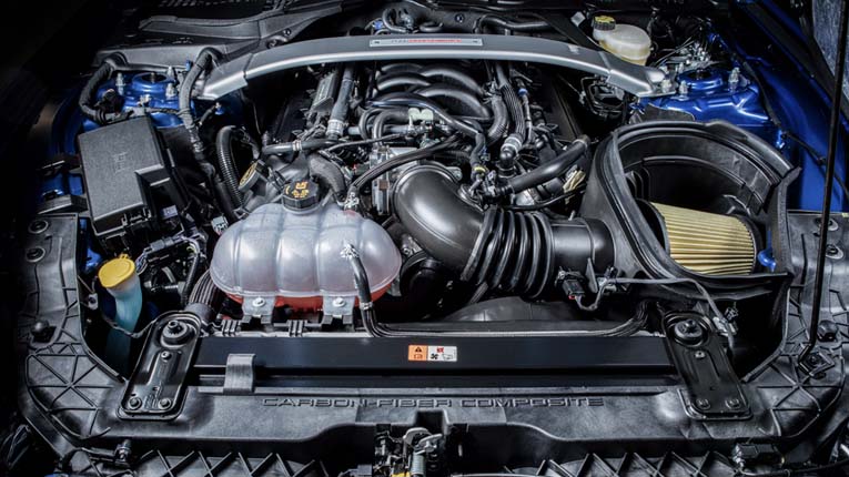 Двигатель Shelby GT350R 2019: 526 л.с. при 7500 об/мин с крутящим моментом 581 Нм