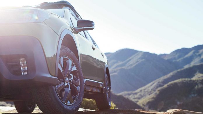 В сети появился первый тизер нового внедорожника-универсала Subaru Outback