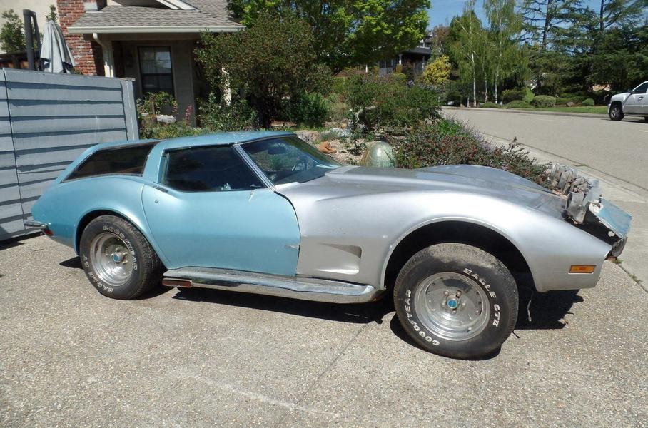 На eBaу выставили уникальный Chevrolet Corvette