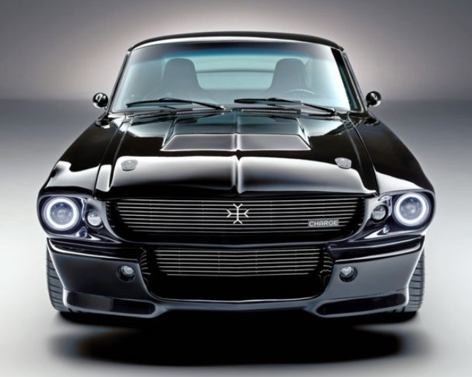 Представлено ексклюзивний електромобіль з дизайном Ford Mustang