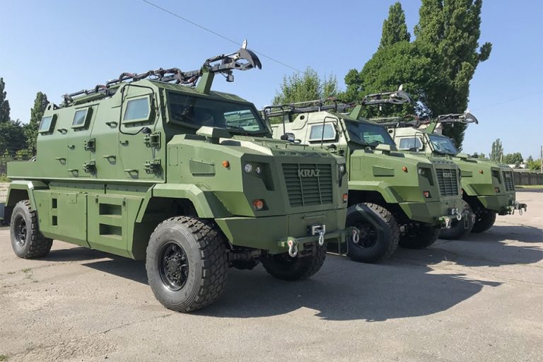 Украинский бронеавтомобиль отправляют служить в Африку