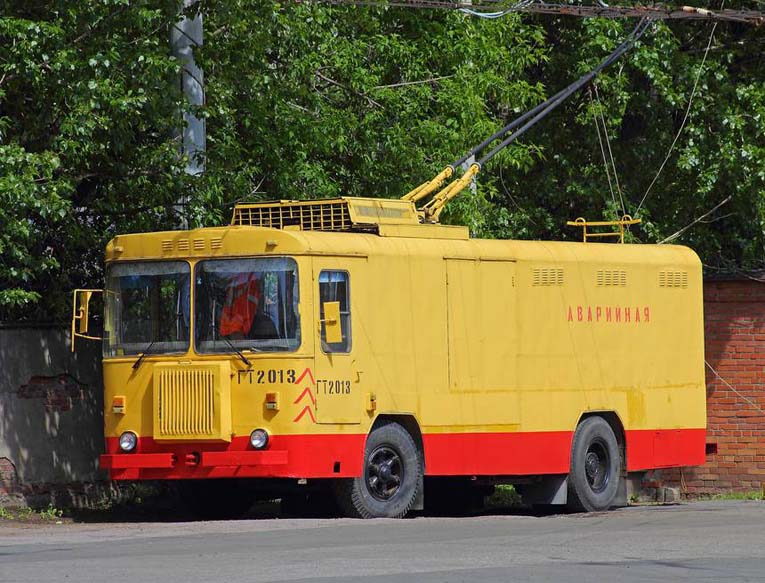 Троллейбус времен СССР