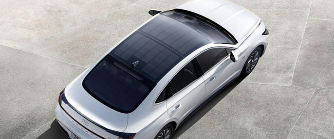 Hyundai выпустила первую машину с солнечными панелями на крыше. ФОТО