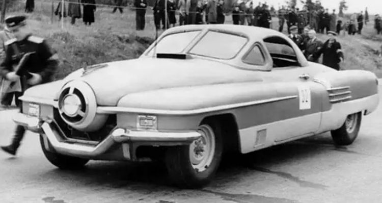 Показан уникальный советский спорткар, разгонявшийся до 210 км/час
