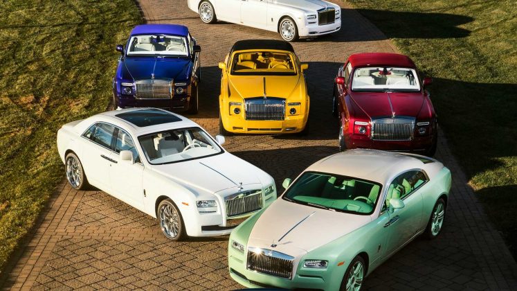 Коллекционер собрал самые необычные Rolls-Royce в одном месте