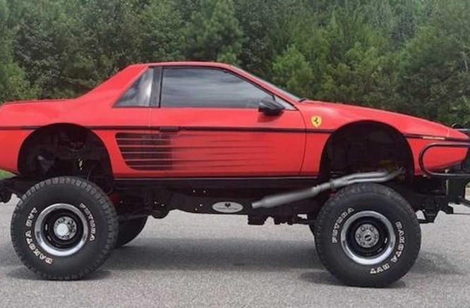 Как выглядит первый внедорожник Ferrari
