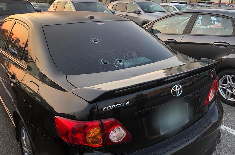 «Борец с мафией» разбил два десятка машин на парковке