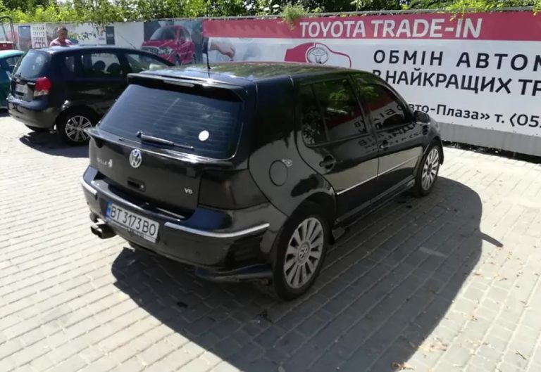 В Украине продают уникальный заряженный Volkswagen Golf