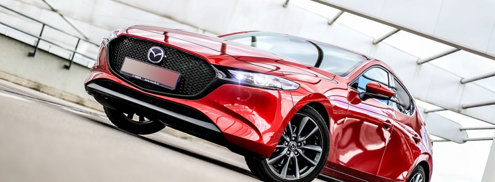Mazda 3 признали самым женским автомобилем