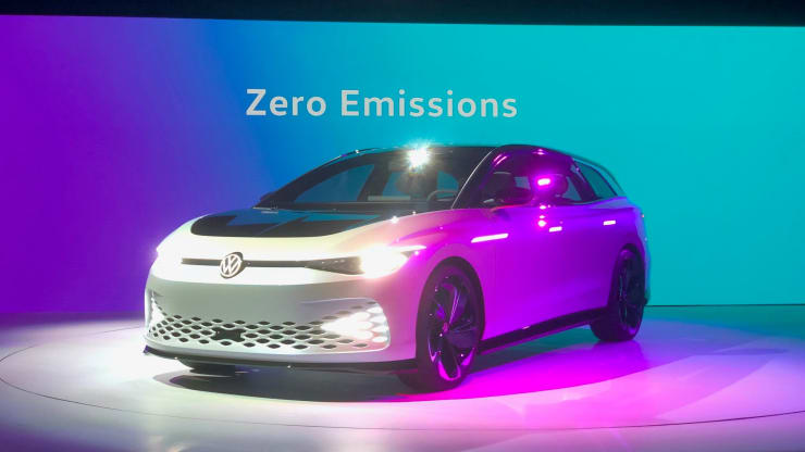 Volkswagen показал концепт электрического универсала