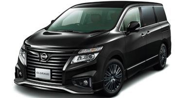 Nissan Motor выпустил специальную версию Elgrand Highway Star Jet Black Urban Chrome (ФОТО)