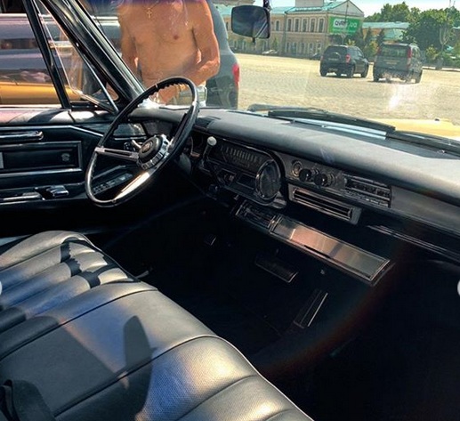 В Украине засняли культовый роскошный Cadillac 60-х