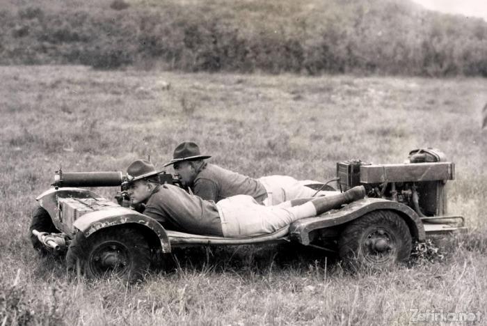 Американский автомобиль, на котором ездили лежа на животе (ФОТО)