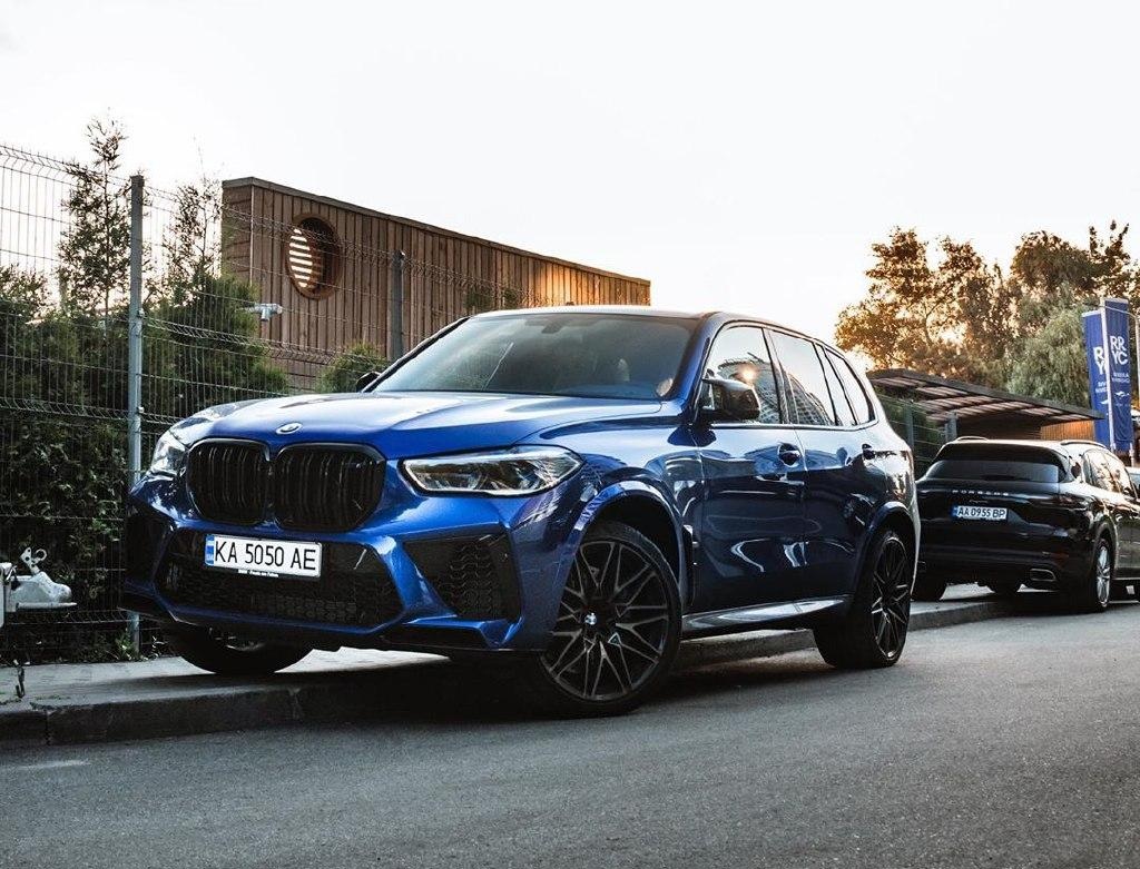 В Украине засняли новый BMW X5 M 2020