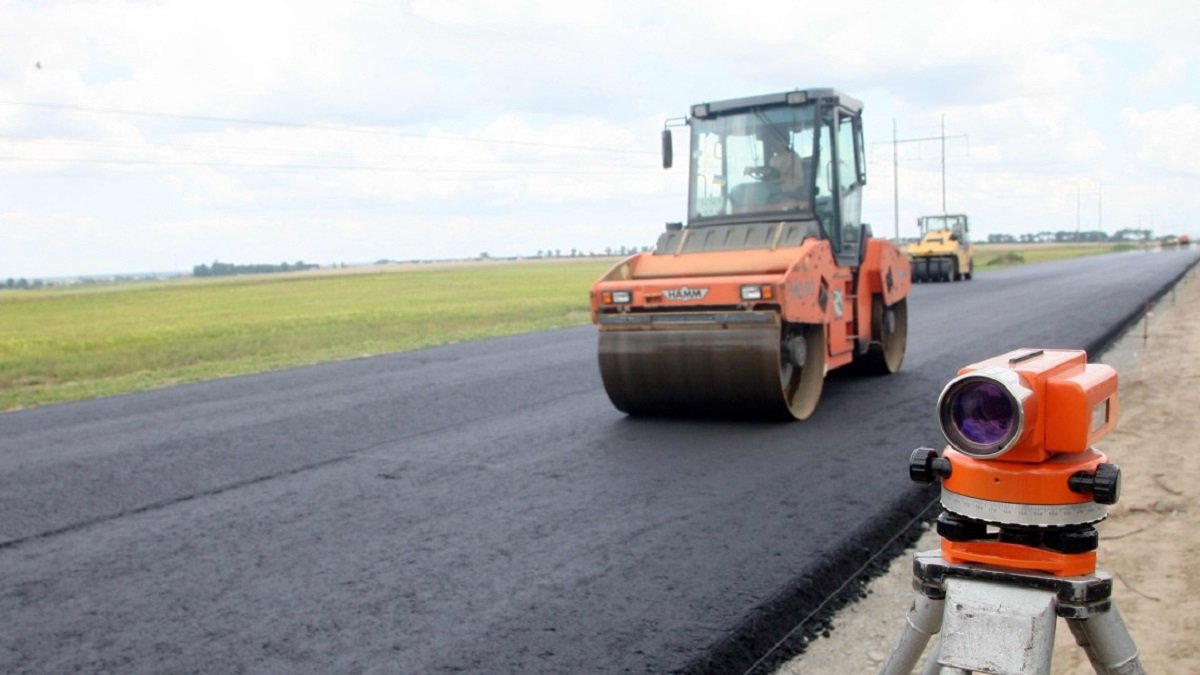 Укравтодор получит еще 10 миллиардов на ремонты дорог в 18 областях