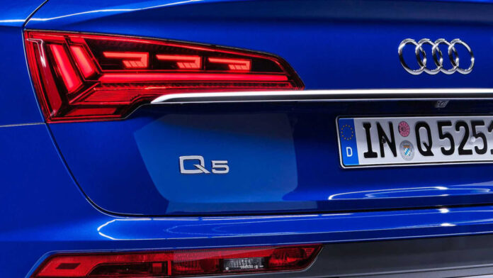 Audi научит задние фонари общаться с водителями