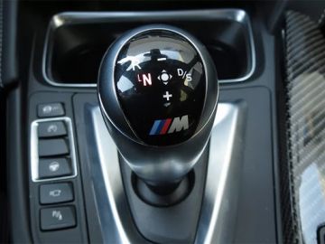 BMW откажется от использования «робота»