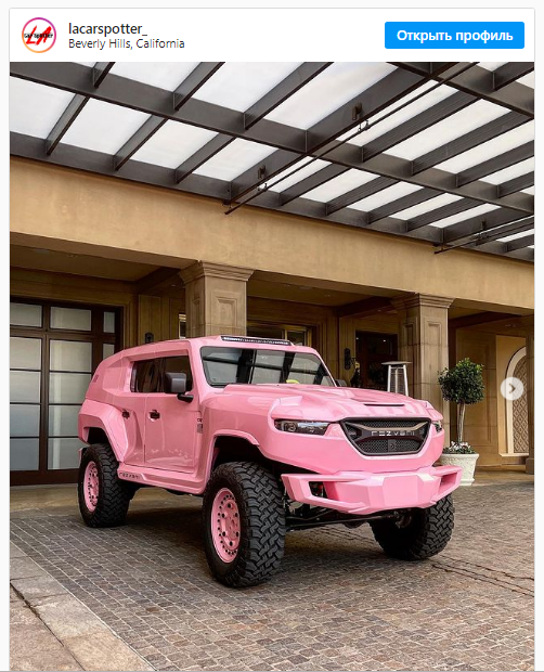 Брутальный суперджип Rezvani Tank покрасили в нежно-розовый цвет