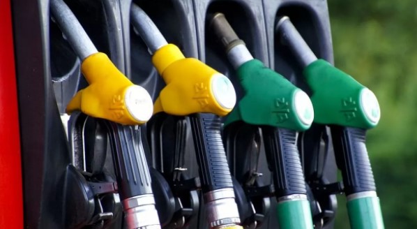 Рост цен на бензин. Эксперты объяснили, вырастут ли цены еще