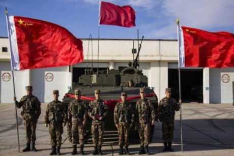 Китайская армия ввела в эксплуатацию новый тип боевой машины пехоты