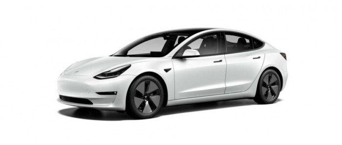 Самые дешевые Tesla Model 3 в Европе продают недалеко от Украины