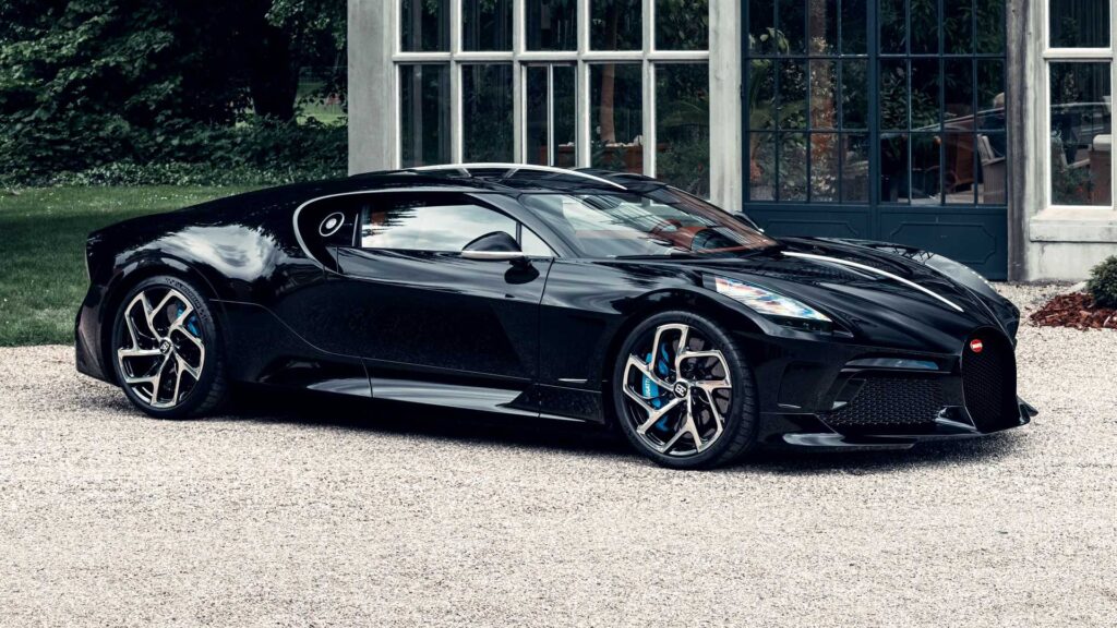 Представлен самый эксклюзивный и самый дорогой гиперкар Bugatti