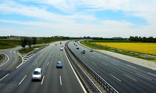 Украина потратит на дороги 240 млрд грн
