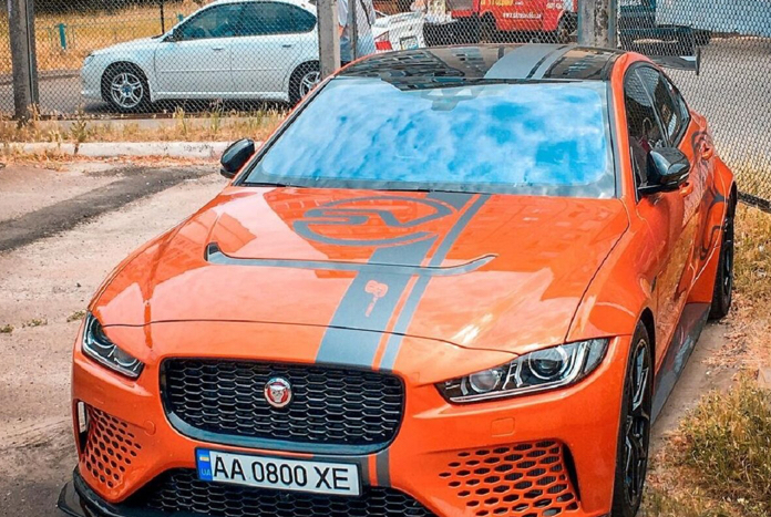 В Украине засветился самый редкий и самый крутой Jaguar современности