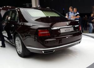 После 50 лет производства «Жигулей» в России замахнулись на Bentley и Rolls-Royce