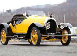«Золотой клоп» — один из 100 лучших автомобилей всех времен, положивший начало эпохи спорткаров