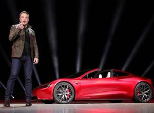 Tesla продолжает унижать BMW, Audi и Mercedes