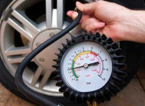 Три причины регулярно проверять давление в шинах